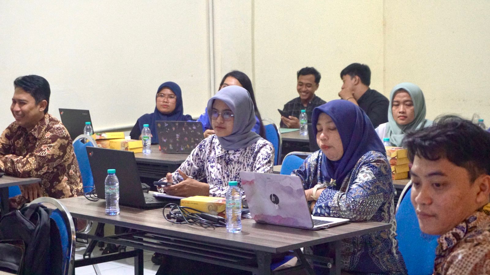 Suasana Pendampingan Dosen STIE Pemuda dalam Penyusunan Proposal Hibah